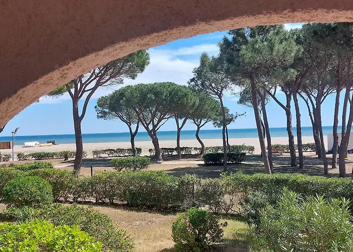 Renove, Terrasse Et Parking, A 500m De La - Fr-1-776-61